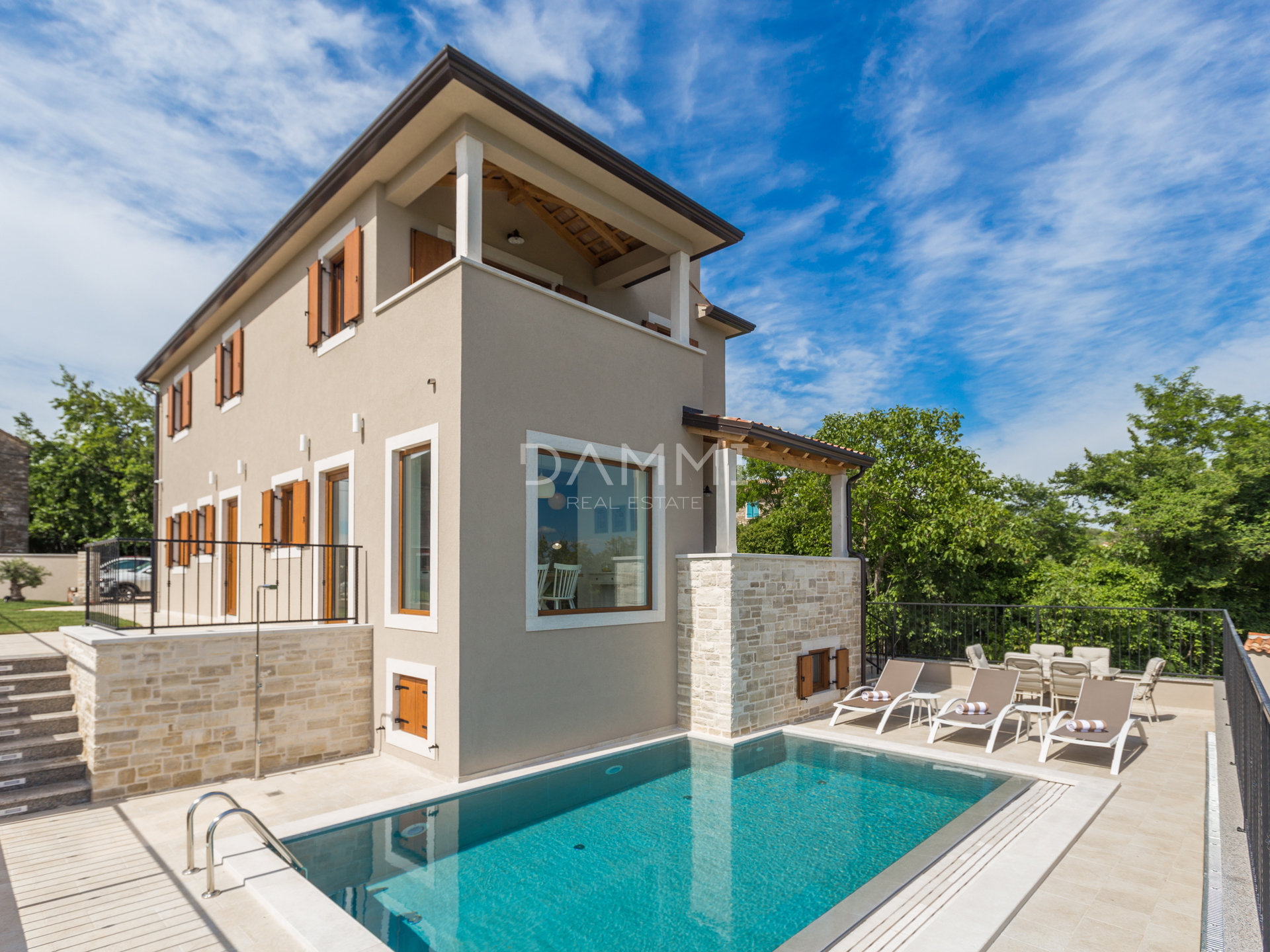 ISTRIEN, BUJE - Wunderschöne Villa mit Blick auf das Meer und die Natur